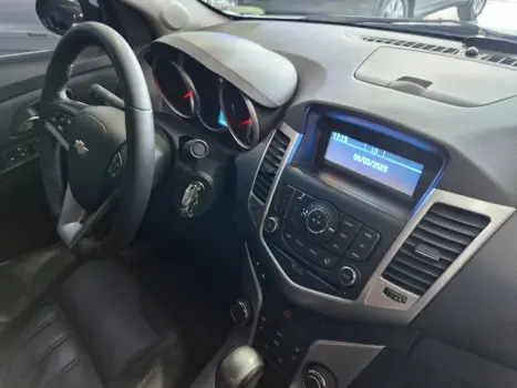 CHEVROLET Cruze Sedan 1.8 16V 4P LT ECOTEC FLEX AUTOMTICO, Foto 4