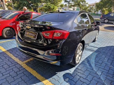 CHEVROLET Cruze Sedan 1.4 16V 4P LT FLEX TURBO AUTOMTICO, Foto 2
