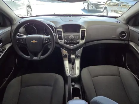 CHEVROLET Cruze Sedan 1.8 16V 4P LT ECOTEC FLEX AUTOMTICO, Foto 3