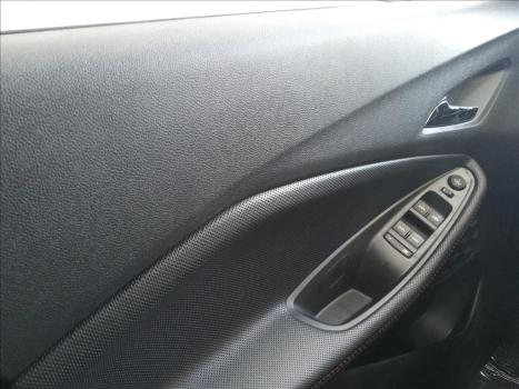 CHEVROLET Montana 1.2 12V 4P FLEX TURBO RS AUTOMTICO, Foto 12