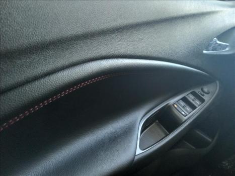 CHEVROLET Onix Hatch 1.0 12V 4P FLEX RS TURBO AUTOMTICO, Foto 9
