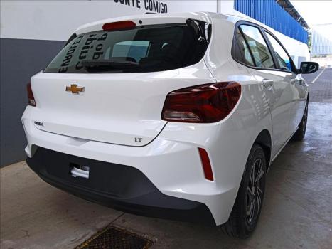 CHEVROLET Onix Hatch 1.0 4P FLEX LT TURBO, Foto 3