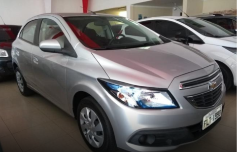 CHEVROLET Onix Hatch 1.4 4P FLEX LT, Foto 1