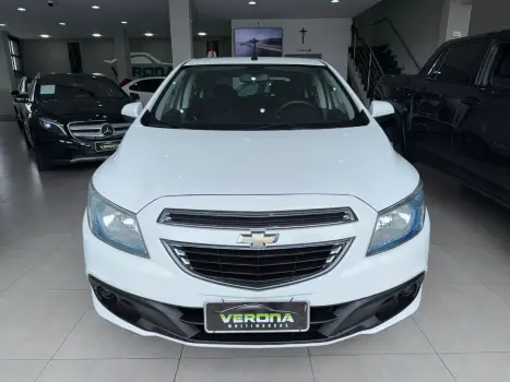 CHEVROLET Onix Hatch 1.4 4P FLEX LT, Foto 5