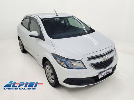 CHEVROLET Onix Hatch , Foto 2