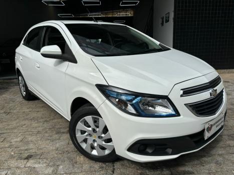 CHEVROLET Onix Hatch 1.4 4P FLEX LT, Foto 3