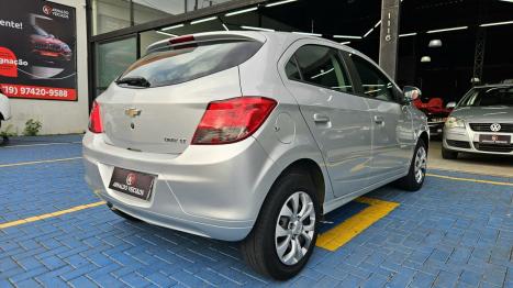 CHEVROLET Onix Hatch 1.4 4P FLEX LT, Foto 5