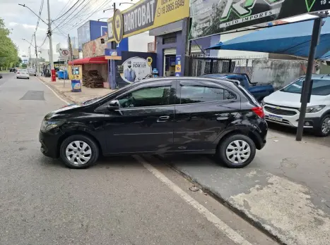 CHEVROLET Onix Hatch 1.4 4P FLEX LTZ, Foto 7