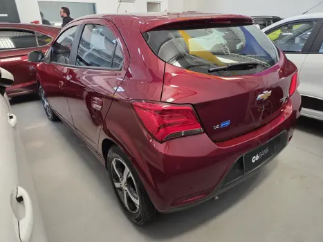 CHEVROLET Onix Hatch 1.4 4P FLEX LTZ, Foto 2