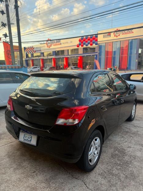 CHEVROLET Onix Hatch 1.0 4P FLEX LT, Foto 9