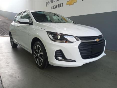CHEVROLET Onix Hatch 1.0 12V 4P FLEX PREMIER TURBO AUTOMTICO, Foto 2