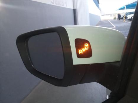 CHEVROLET Onix Hatch 1.0 12V 4P FLEX PREMIER TURBO AUTOMTICO, Foto 11