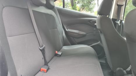 CHEVROLET Onix Hatch 1.0 4P FLEX BLACK, Foto 9