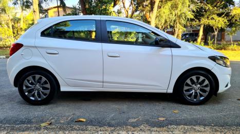 CHEVROLET Onix Hatch 1.0 4P FLEX BLACK, Foto 4