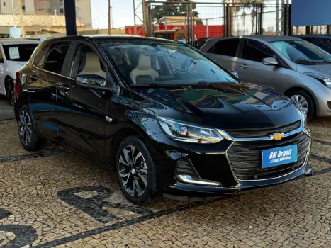 CHEVROLET Onix Hatch 1.0 12V 4P FLEX PREMIER 2 TURBO AUTOMTICO, Foto 3