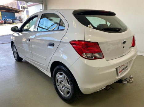 CHEVROLET Onix Hatch 1.0 4P FLEX LS, Foto 5