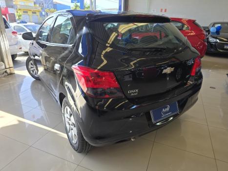 CHEVROLET Onix Hatch 1.0 4P FLEX JOY, Foto 4