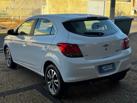 CHEVROLET Onix Hatch 1.4 4P FLEX LTZ, Foto 6
