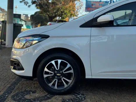 CHEVROLET Onix Hatch 1.4 4P FLEX LTZ, Foto 7