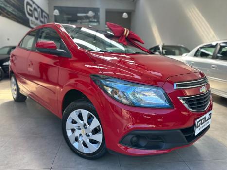 CHEVROLET Onix Hatch 1.4 4P FLEX LT, Foto 2