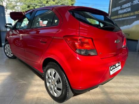 CHEVROLET Onix Hatch 1.4 4P FLEX LT, Foto 3