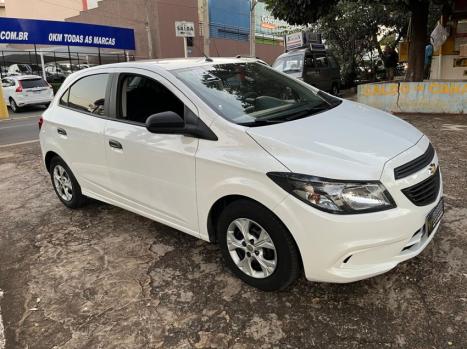 CHEVROLET Onix Hatch 1.0 4P FLEX JOY BLACK, Foto 4