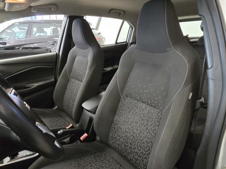 CHEVROLET Onix Hatch 1.0 4P FLEX LTZ TURBO AUTOMTICO, Foto 15