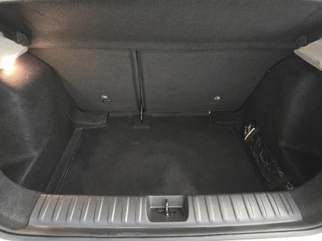 CHEVROLET Onix Hatch 1.0 4P FLEX LTZ TURBO AUTOMTICO, Foto 17