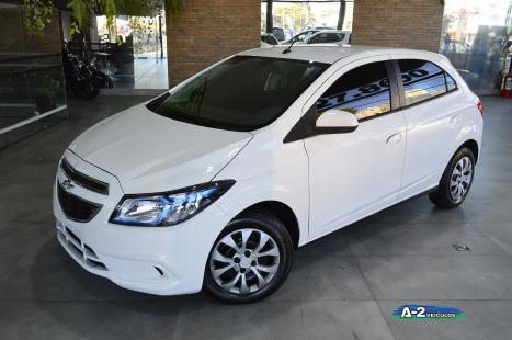 CHEVROLET Onix Hatch 1.4 4P FLEX LT, Foto 1