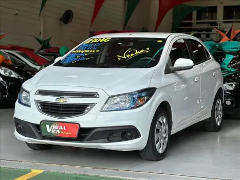 CHEVROLET Onix Hatch 1.4 4P FLEX LT, Foto 3