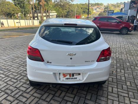 CHEVROLET Onix Hatch 1.4 4P FLEX LTZ, Foto 6