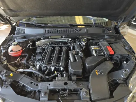 CHEVROLET Onix Hatch 1.0 12V 4P FLEX LT TURBO, Foto 18