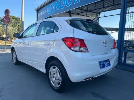 CHEVROLET Onix Hatch 1.0 4P FLEX LT, Foto 5