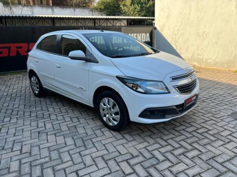 CHEVROLET Onix Hatch 1.4 4P FLEX LT, Foto 5