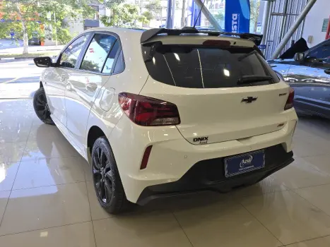 CHEVROLET Onix Hatch 1.0 12V 4P FLEX RS TURBO AUTOMTICO, Foto 4