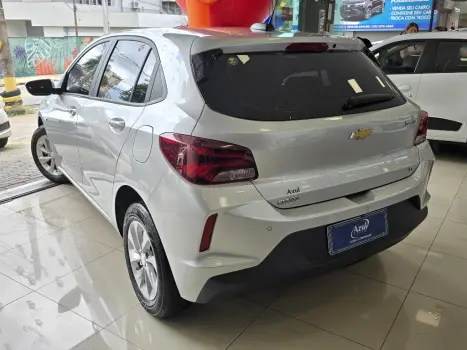 CHEVROLET Onix Hatch 1.0 12V 4P FLEX LT TURBO, Foto 4
