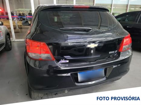 CHEVROLET Onix Hatch , Foto 2