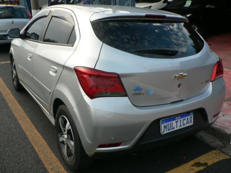 CHEVROLET Onix Hatch 1.4 4P FLEX LTZ, Foto 4