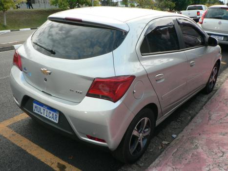 CHEVROLET Onix Hatch 1.4 4P FLEX LTZ, Foto 6