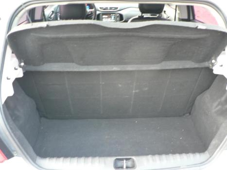 CHEVROLET Onix Hatch 1.4 4P FLEX LTZ, Foto 12