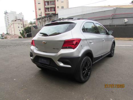 CHEVROLET Onix Hatch 1.4 4P FLEX ACTIV AUTOMTICO, Foto 6