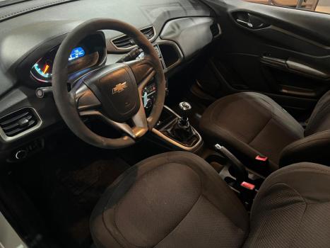 CHEVROLET Onix Hatch 1.4 4P FLEX LT, Foto 8