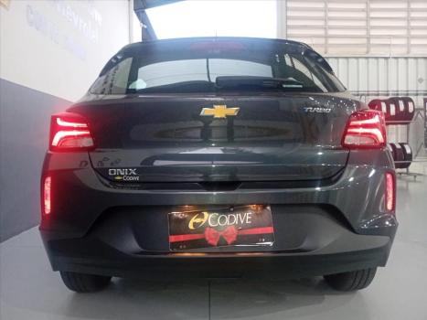 CHEVROLET Onix Hatch 1.0 12V 4P FLEX TURBO AUTOMTICO, Foto 2