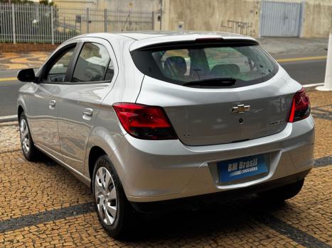 CHEVROLET Onix Hatch 1.4 4P FLEX LT, Foto 6