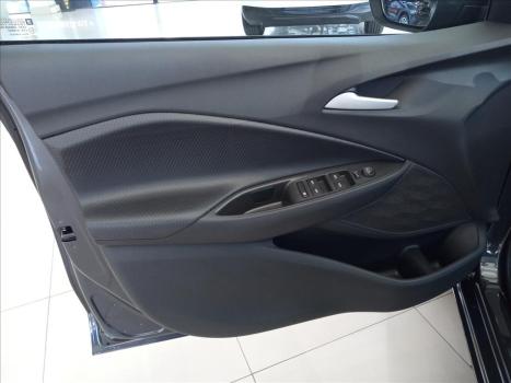 CHEVROLET Onix Hatch 1.0 12V 4P FLEX TURBO, Foto 13
