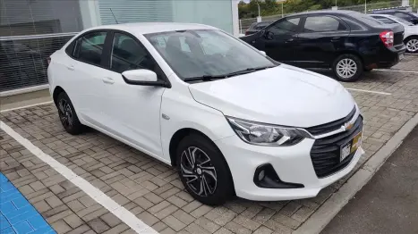 CHEVROLET Onix Hatch 1.0 4P FLEX LT PLUS, Foto 2