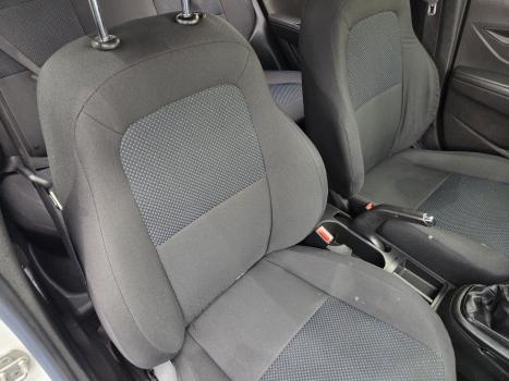 CHEVROLET Onix Hatch 1.0 4P FLEX JOY, Foto 4