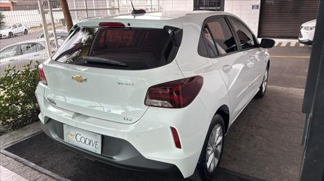 CHEVROLET Onix Hatch 1.0 12V 4P FLEX LTZ TURBO, Foto 5