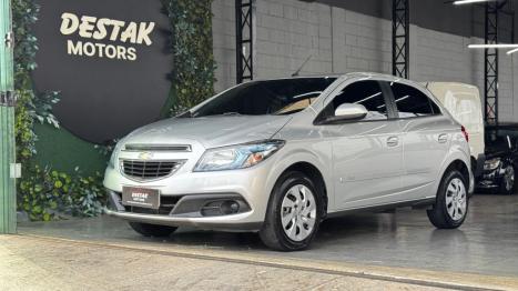 CHEVROLET Onix Hatch 1.4 4P FLEX LT, Foto 1