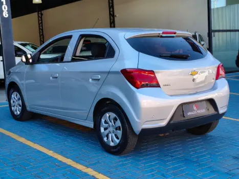 CHEVROLET Onix Hatch 1.0 4P FLEX LT, Foto 4